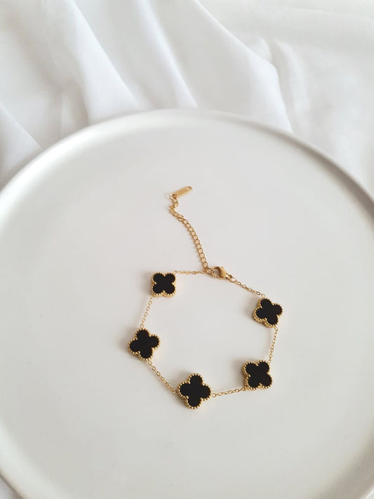 Four leaf black stone Clover Bracelet